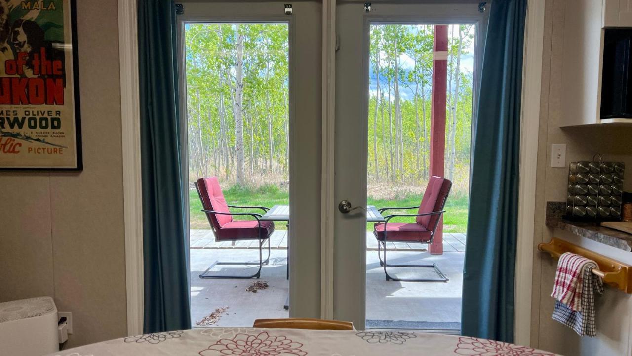 The Big Red Barn Apartment Whitehorse Exterior photo